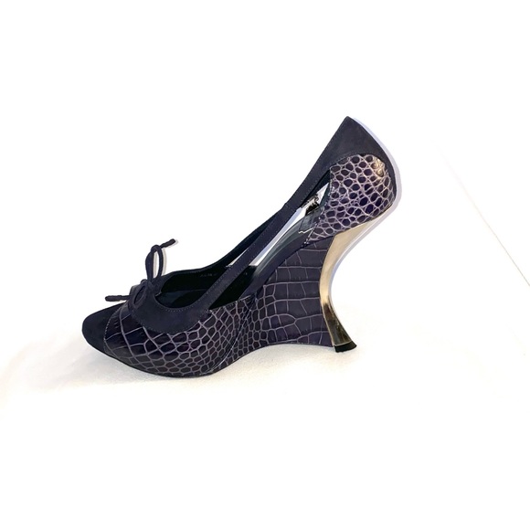 Christian Dior Leather Wedges - Picture 2 of 13